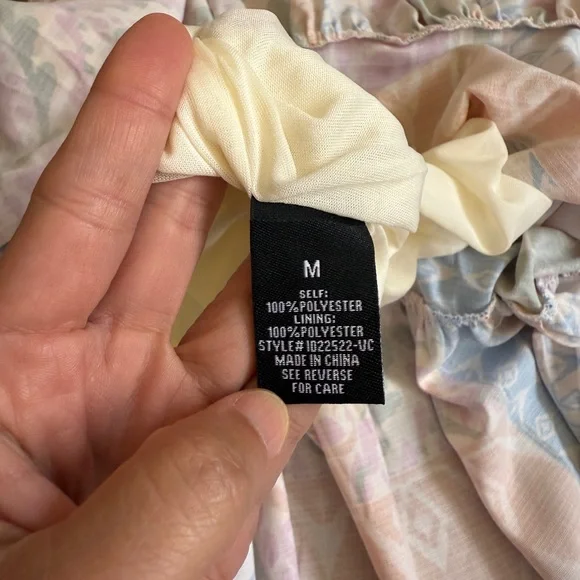 Vici Shailene Puff Sleeve Tiered Mini Dress-Size M-NWOT - Picture 8 of 8